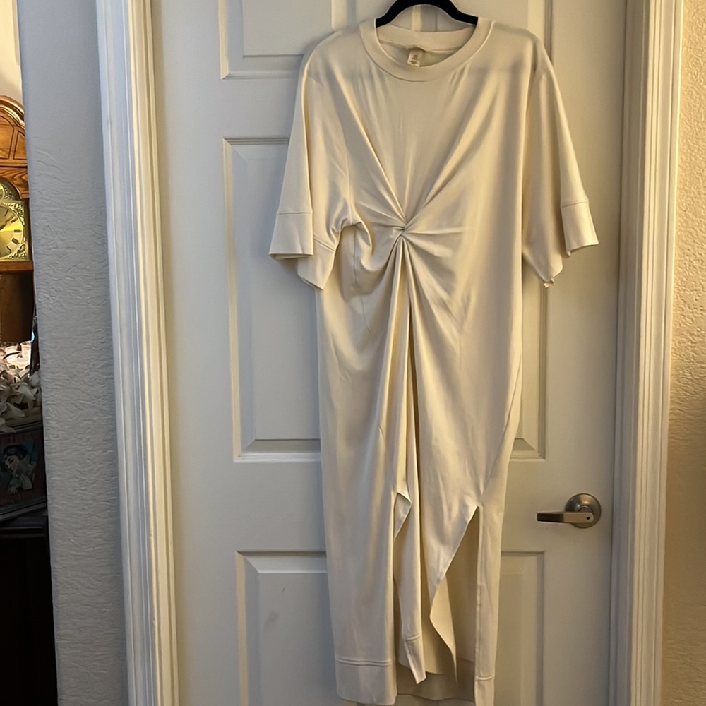 H& M Maxi Dress ,Cream Color , Size  XS ,